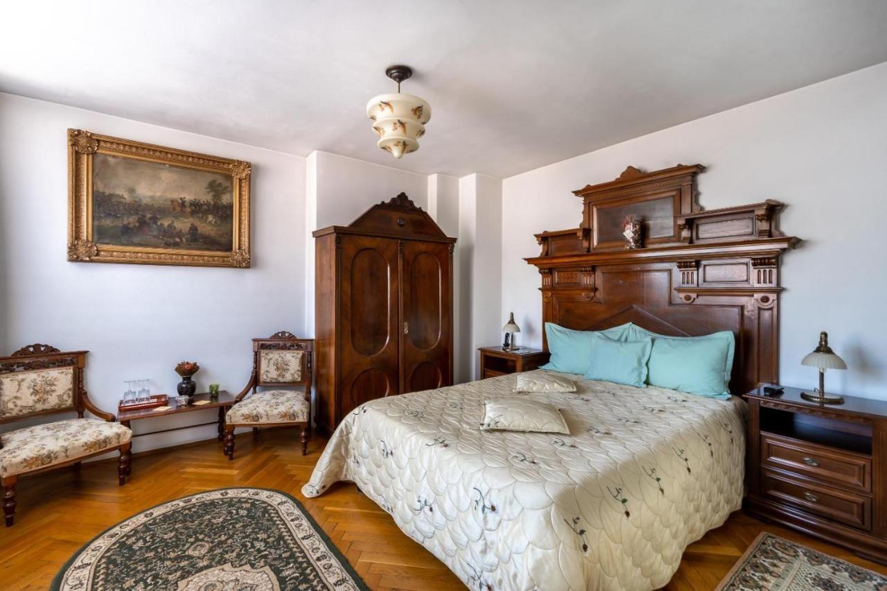 Villa-Hotel Escala Κλουζ-Ναπόκα Εξωτερικό φωτογραφία
