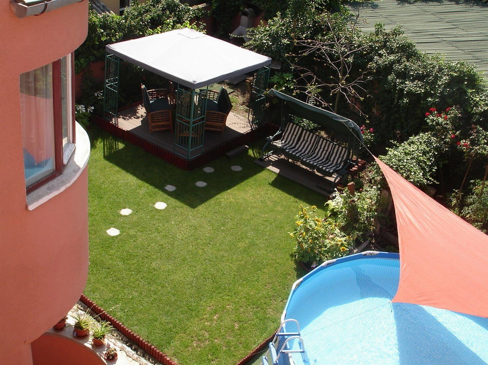 Villa-Hotel Escala Κλουζ-Ναπόκα Εξωτερικό φωτογραφία